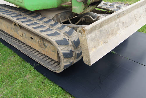 Stabile Kunststoffe von Murdotec als umweltfreundlicher Bodenschutz und Abstütztechnik