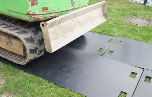 Stabile Kunststoffe von Murdotec als umweltfreundlicher Bodenschutz und Abstütztechnik